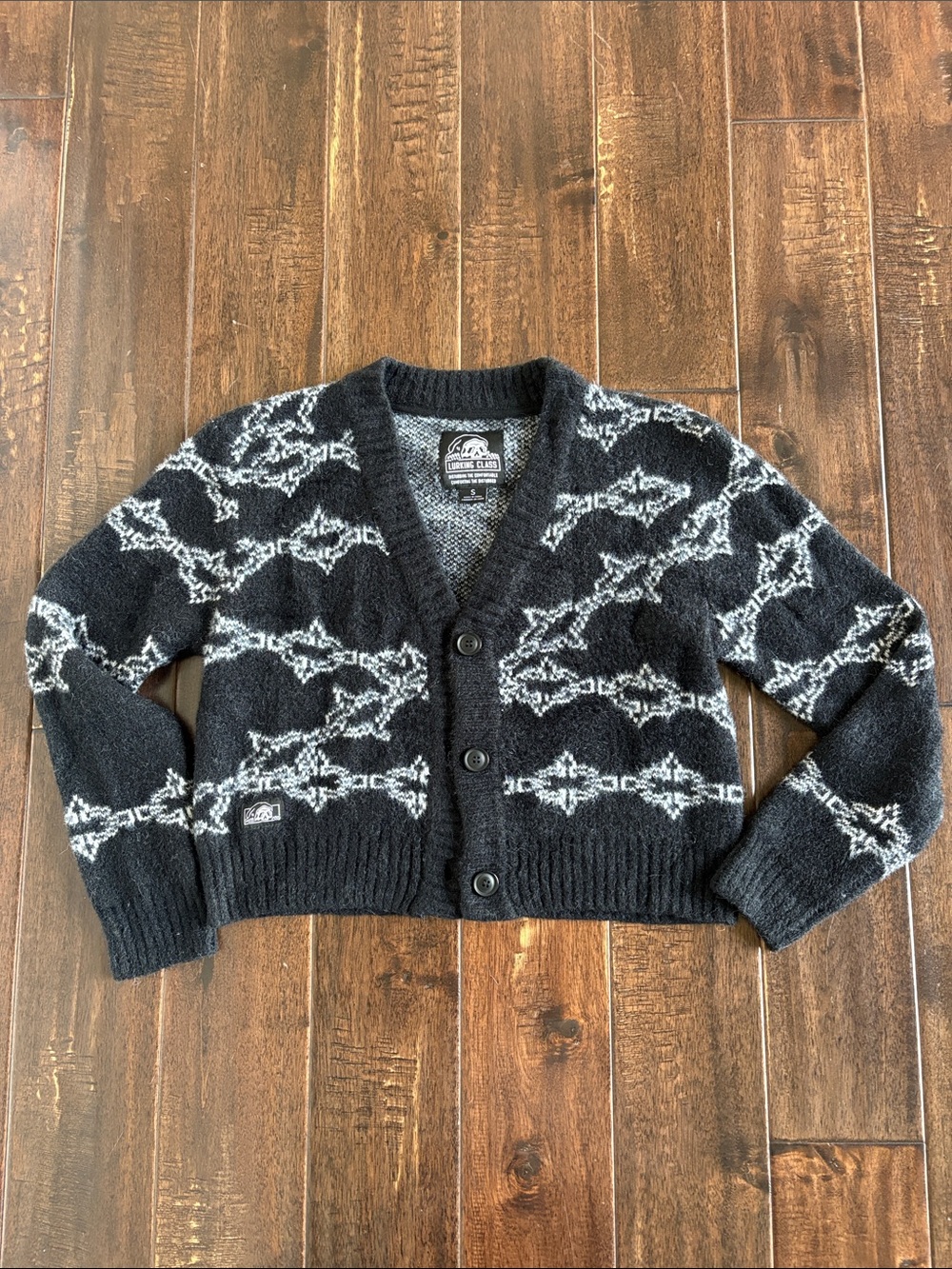 Lurking  Class black and White Patterned Knit Cardigan